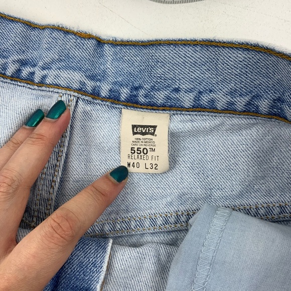 Vintage Levi’s 550 High Waist wedgie fit Jeans - Picture 6 of 9